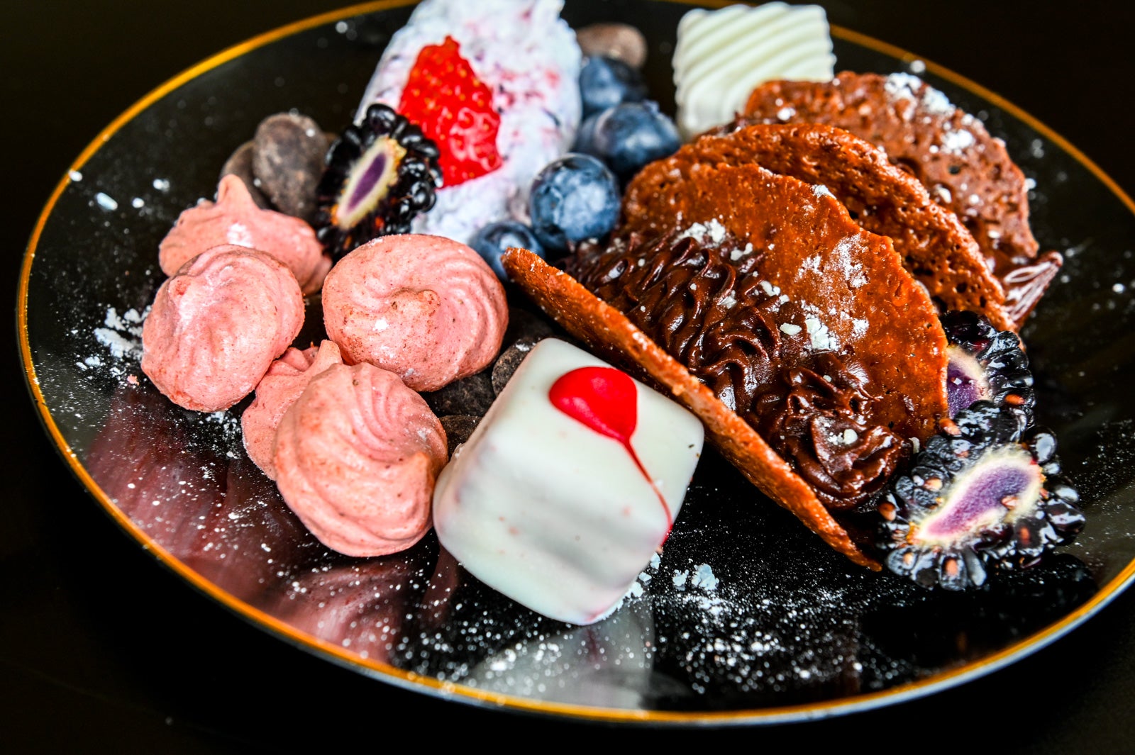 Dessert Sampler Full Frame 2627